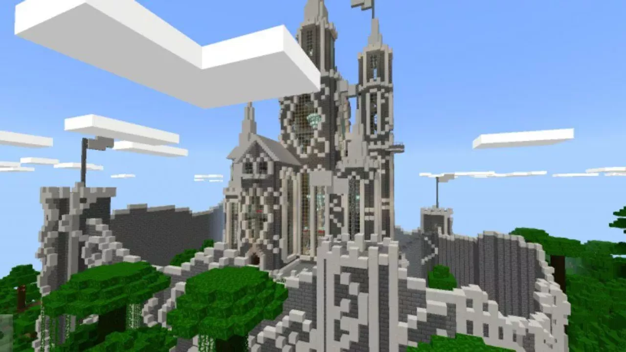 CompaCastle from Medieval Castle Map for Minecraft PE