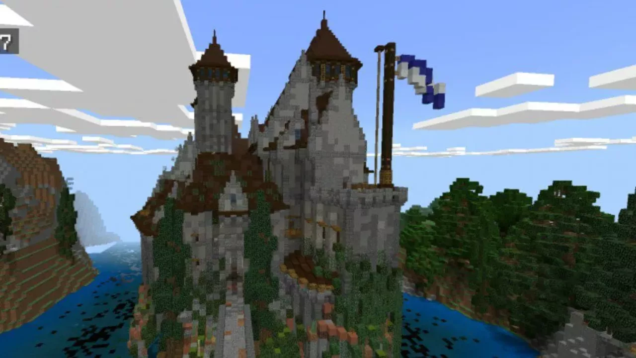 Loamhill from Small Castle Map for Minecraft PE