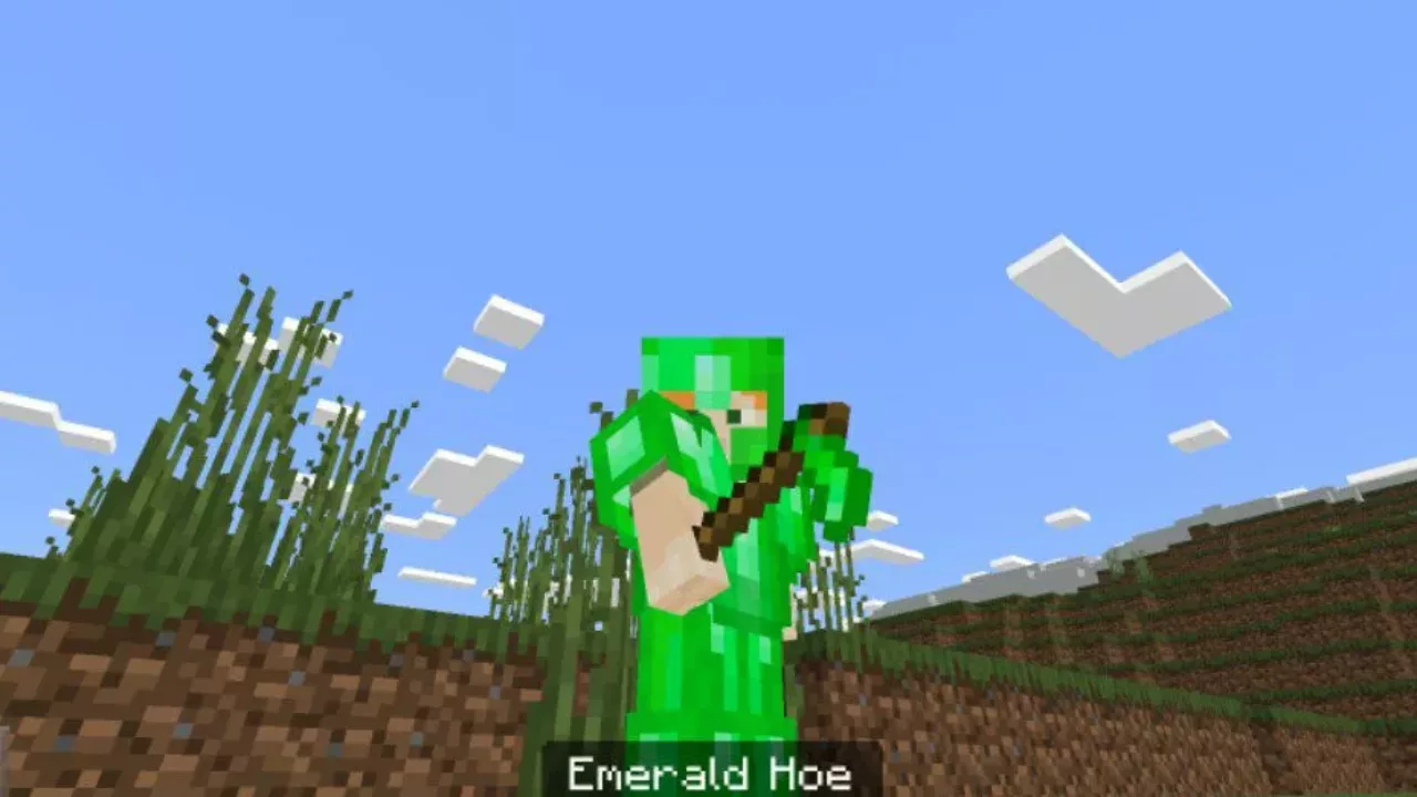 Hoe from Emerald Sword Mod for Minecraft PE