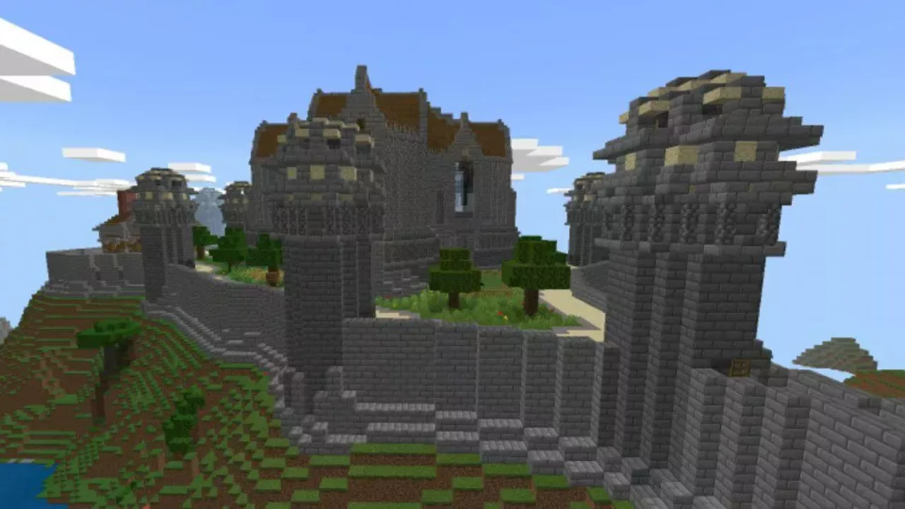 Top View from Castle Interior Map for Minecraft PE